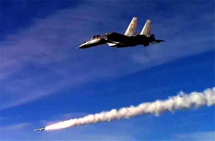 中国空军实力的深度解析，中国空军事实探讨，中国空军实力深度解析与探讨