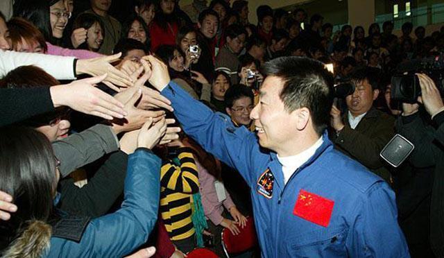 中国航天空军大学分数线详解，中国航天空军大学分数线全面解析
